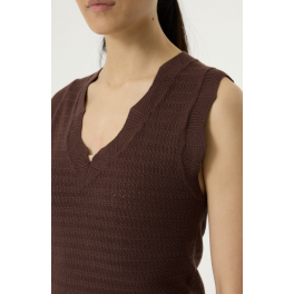 GARCIA SINGLET BROWN.